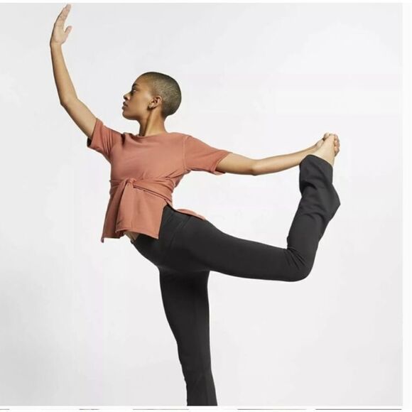 Womens Nike Studio Dri-Fit Short Sleeve Yoga Studio Wrap in Dusty Peach - M - Picture 5 of 6